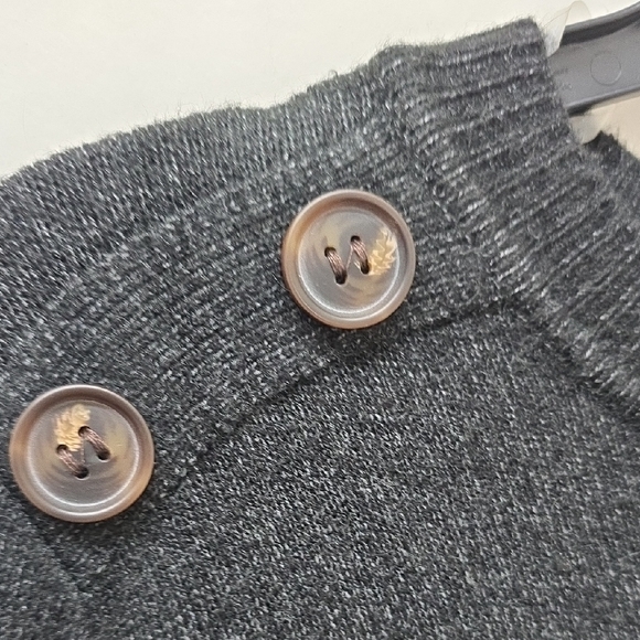 PINK CLOVER 🛍 Carson Button Detail Crew Neck Sweater - Size L - Picture 3 of 11